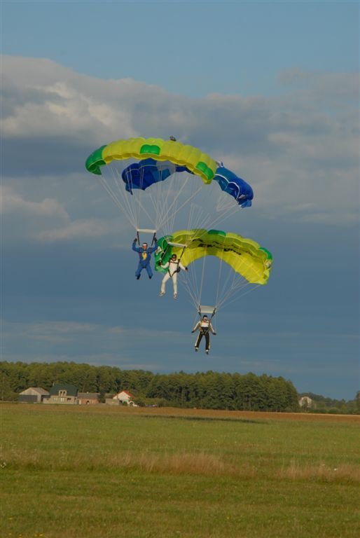spadakizsierpnianiedziela31498.jpg